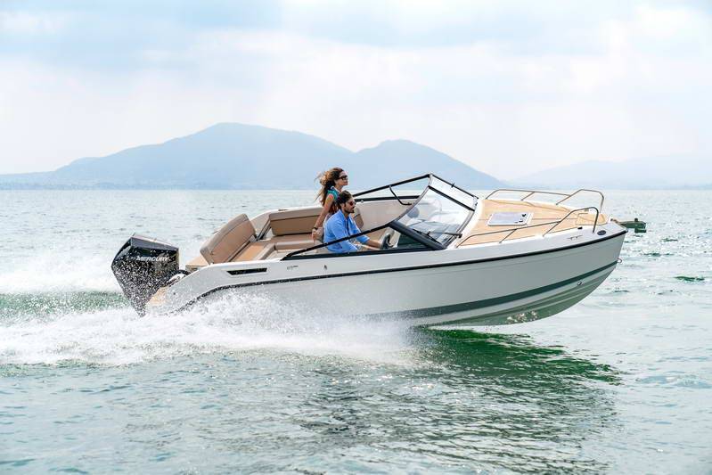 Quicksilver Activ 675 Cruiser Exterior 3