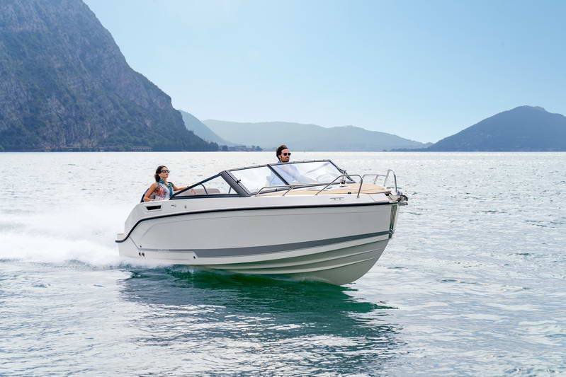 Quicksilver Activ 675 Cruiser Exterior 6