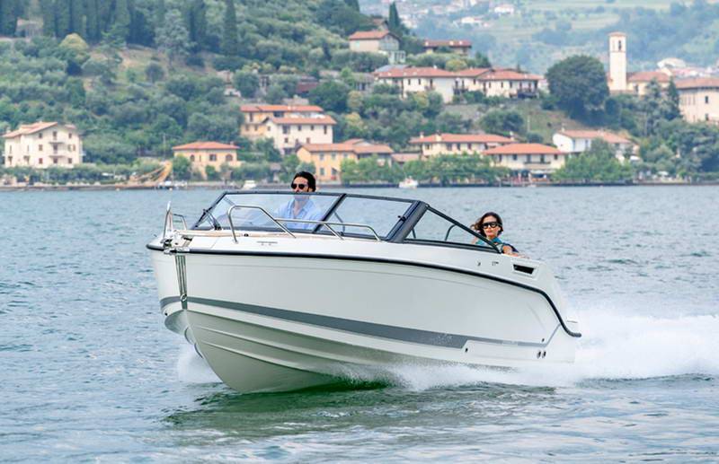 Quicksilver Activ 675 Cruiser Exterior 1