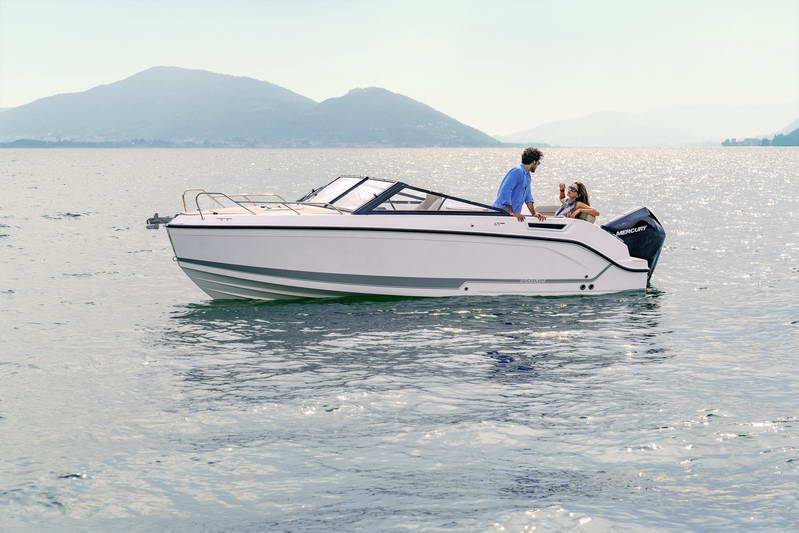 Quicksilver Activ 675 Cruiser Exterior 2