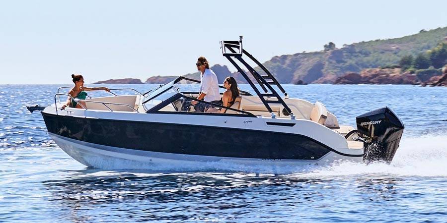 Quicksilver Activ 675 Bowrider profile